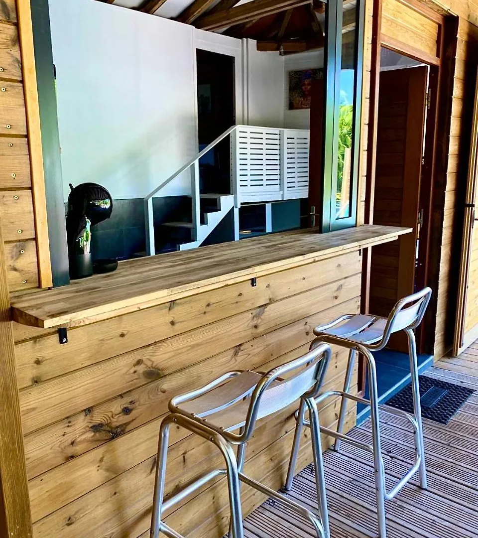 Vakantiehuis Charmant Bungalow Tout Confort Climatise - Terrasse Et Acces Plage ! Deshaies